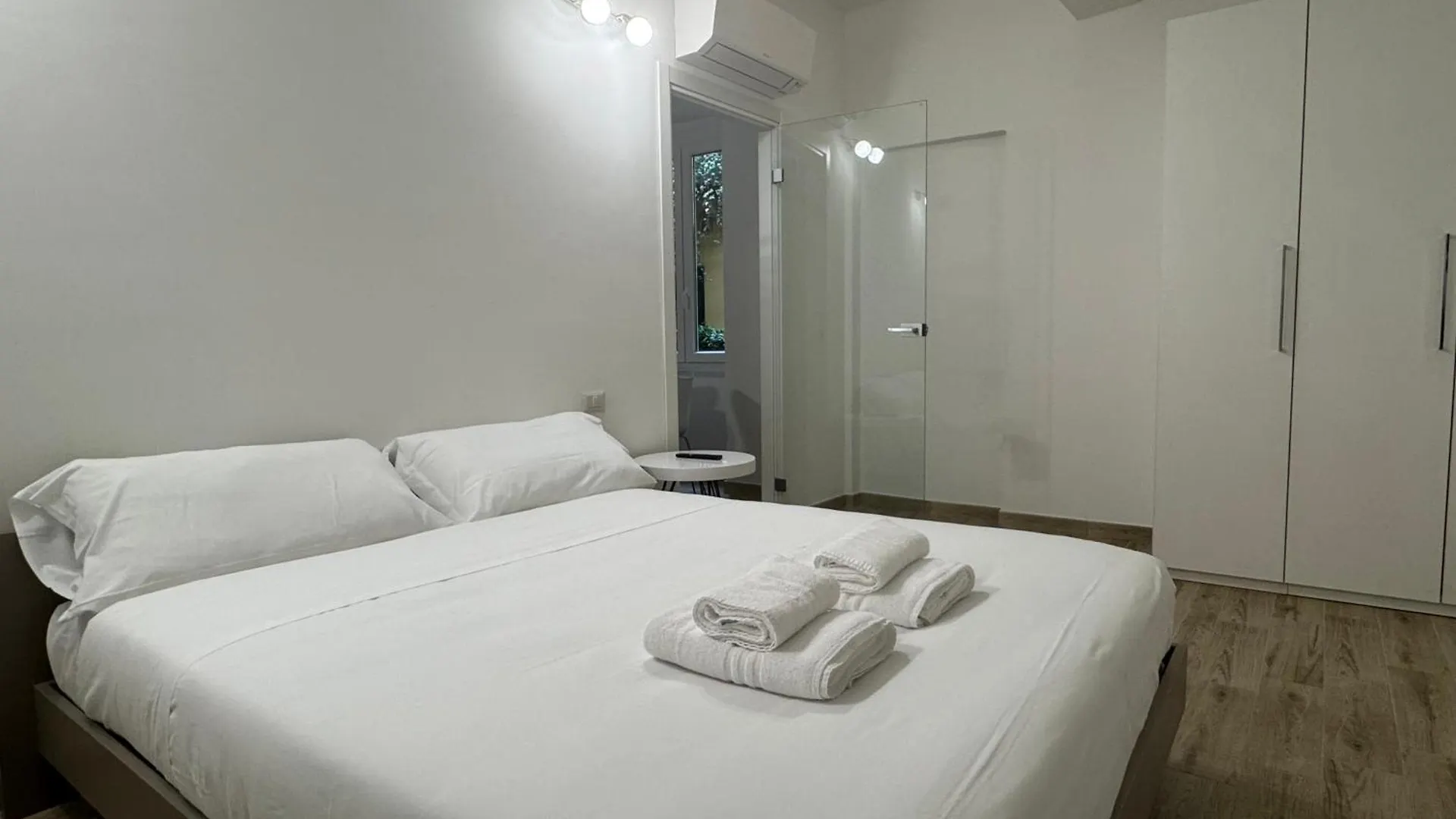 Centro Di Milano Zona Moscova-Arena Daire 0*,